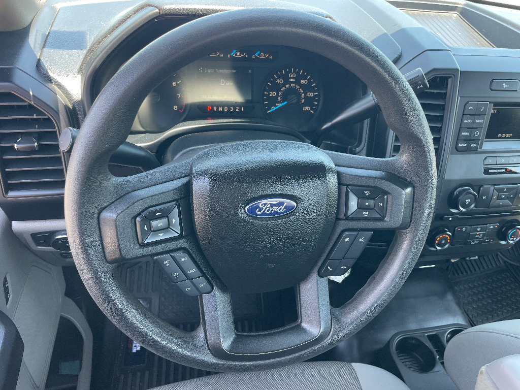 2017 Ford F-150 image 4