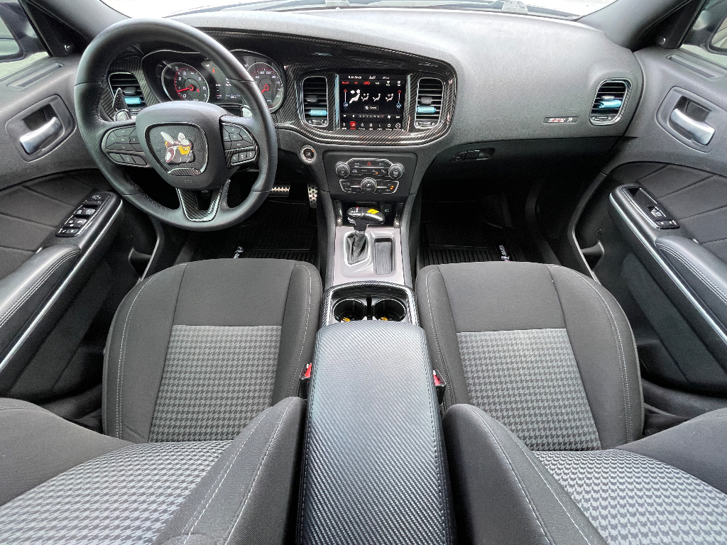 2023 Dodge Charger image 3