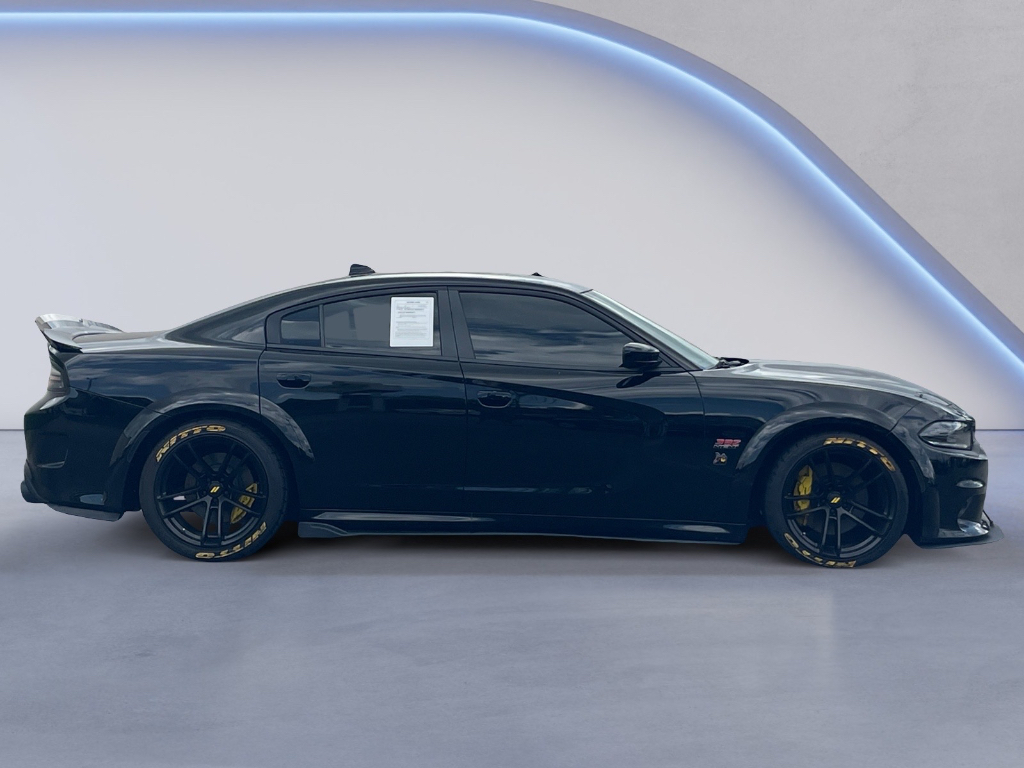 2023 Dodge Charger image 16