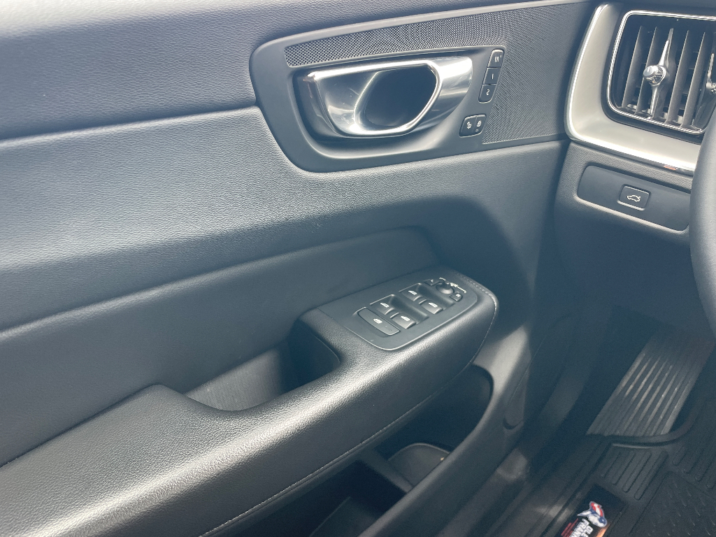 2023 Volvo XC60