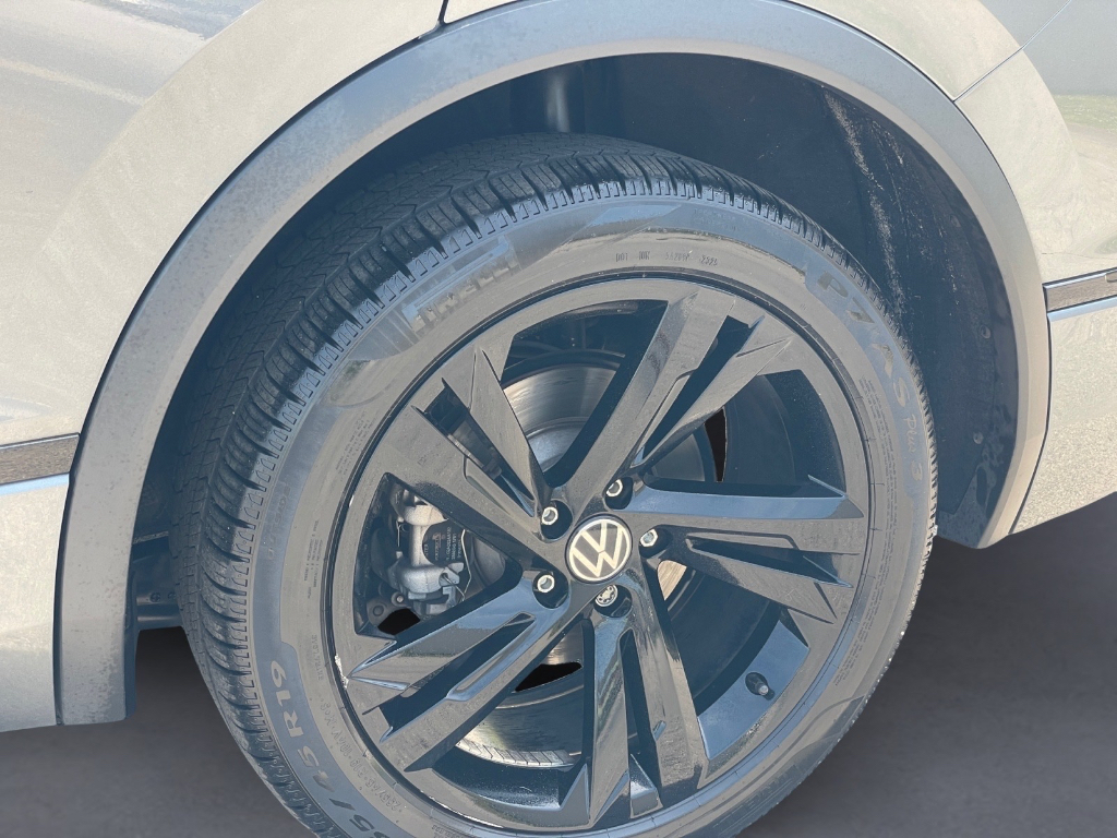 2023 Volkswagen Tiguan image 25