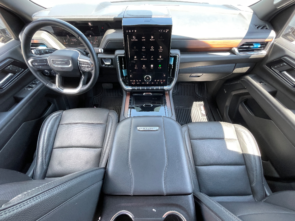 2025 GMC Yukon