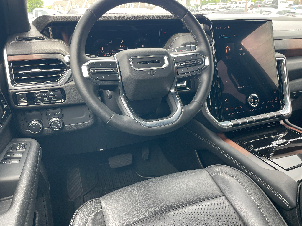 2025 GMC Yukon