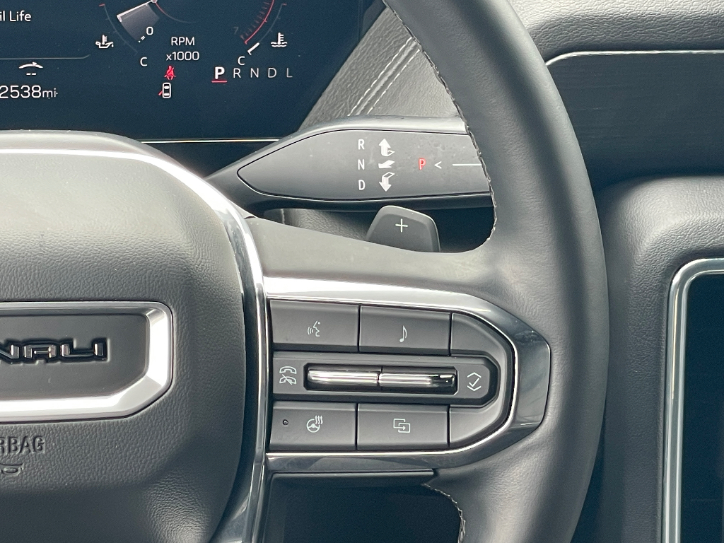 2025 GMC Yukon