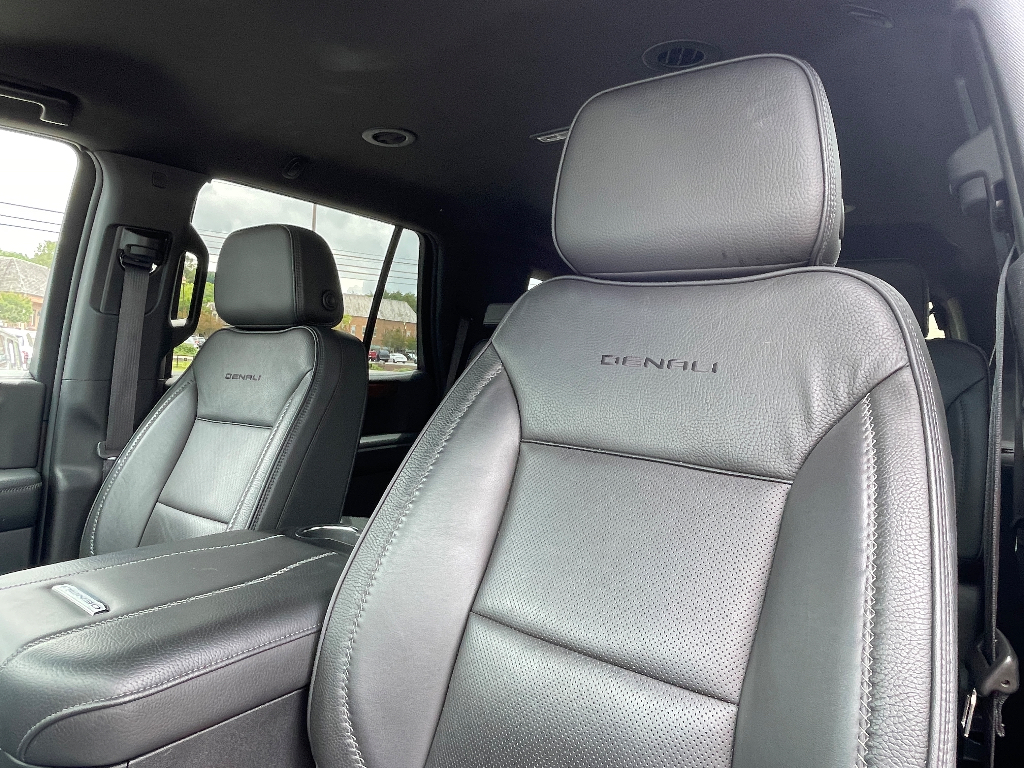 2025 GMC Yukon