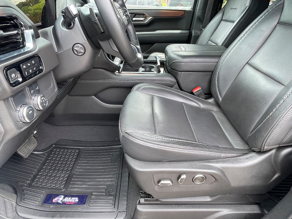 2025 GMC Yukon