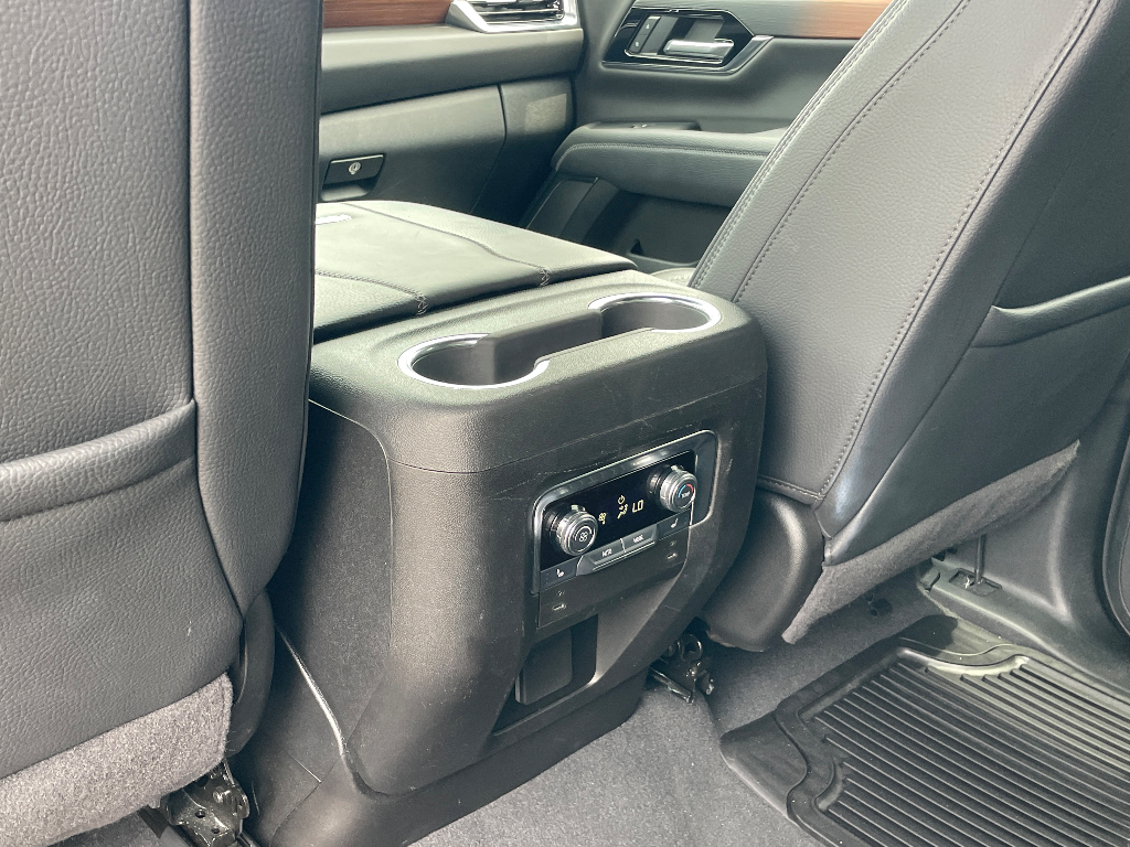 2025 GMC Yukon