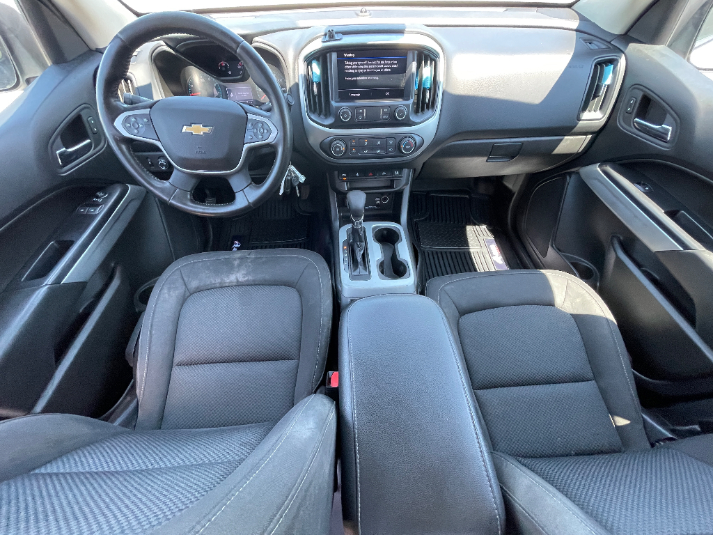 2022 Chevrolet Colorado image 3