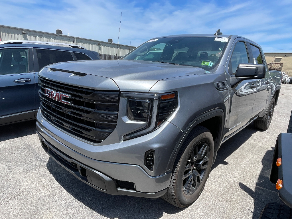 2024 GMC Sierra image 3