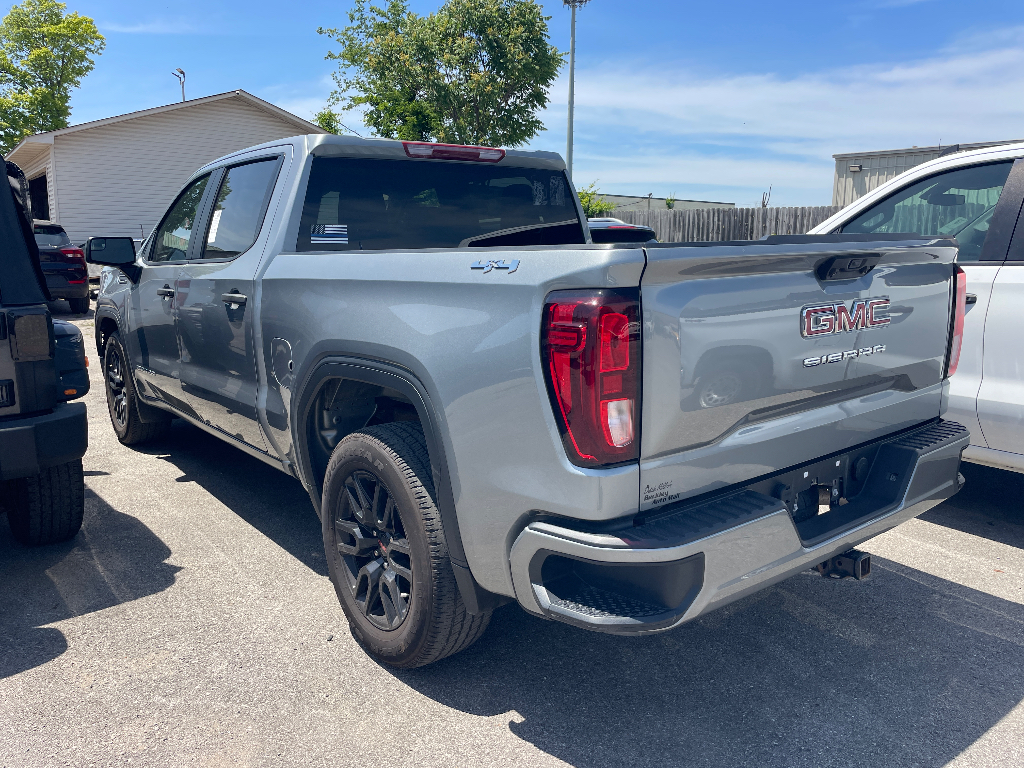 2024 GMC Sierra image 4