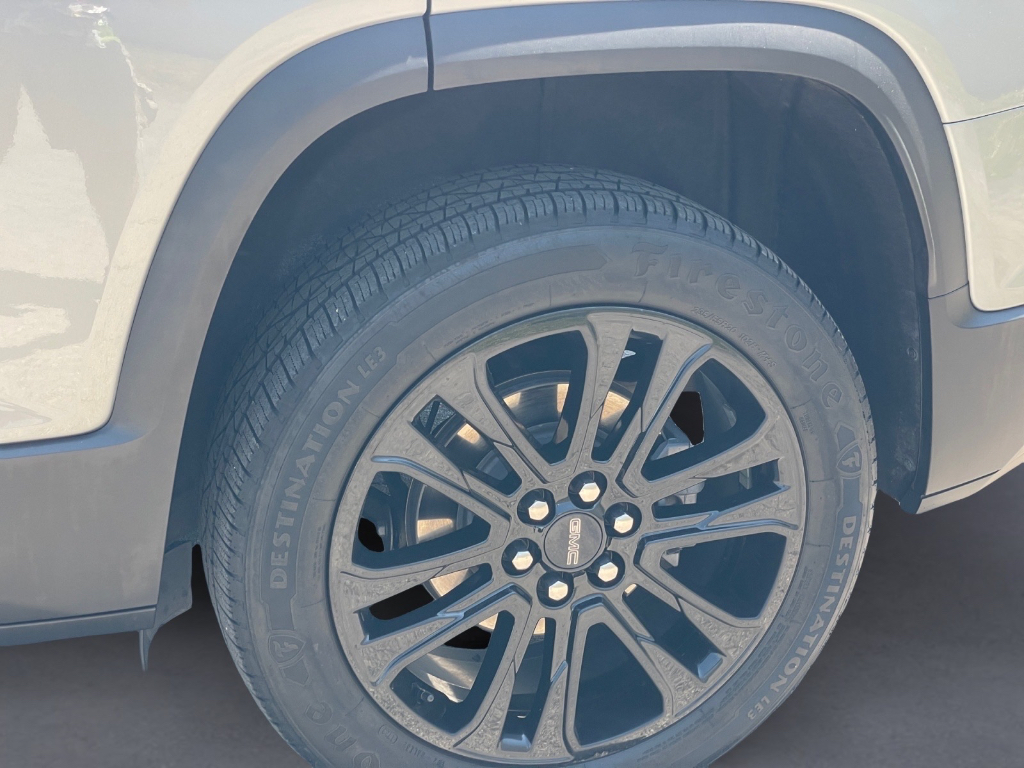 2023 GMC Acadia