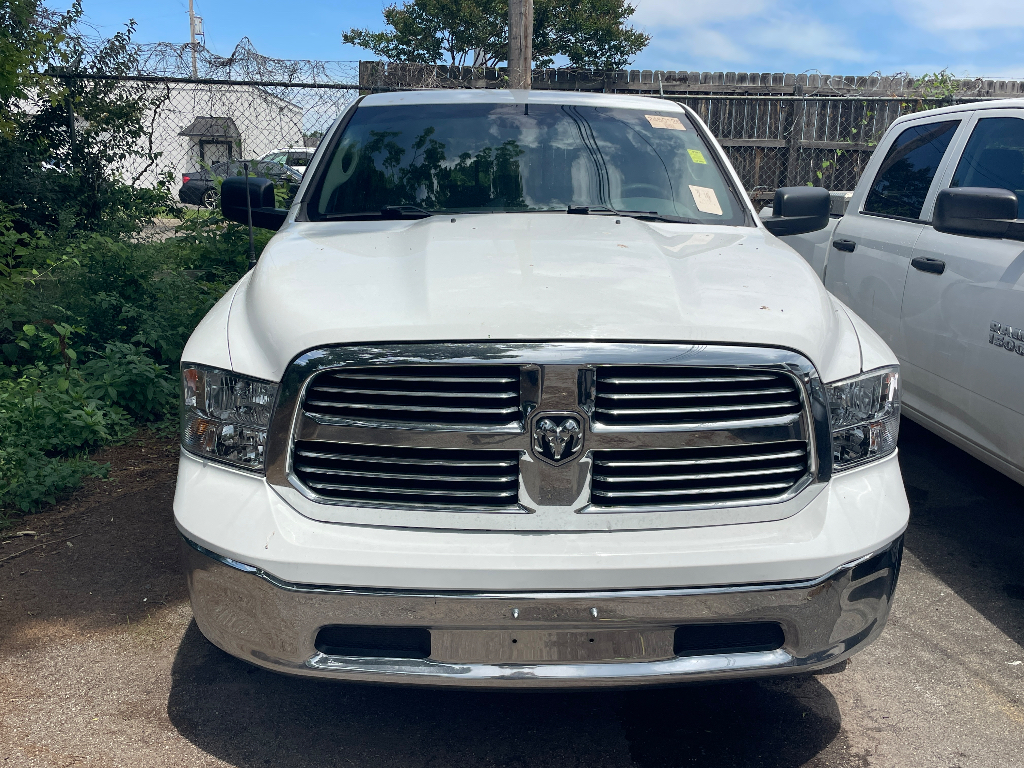 2019 Ram 1500 Classic image 2