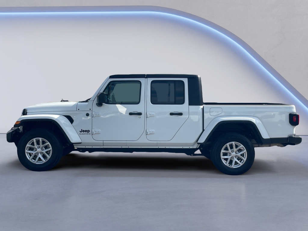 2023 Jeep Gladiator