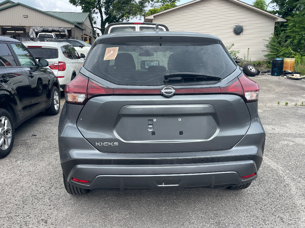2022 Nissan Kicks