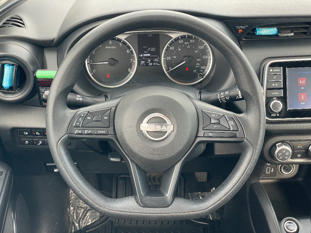 2023 Nissan Kicks