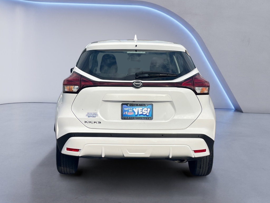 2023 Nissan Kicks
