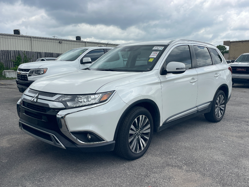 2020 Mitsubishi Outlander