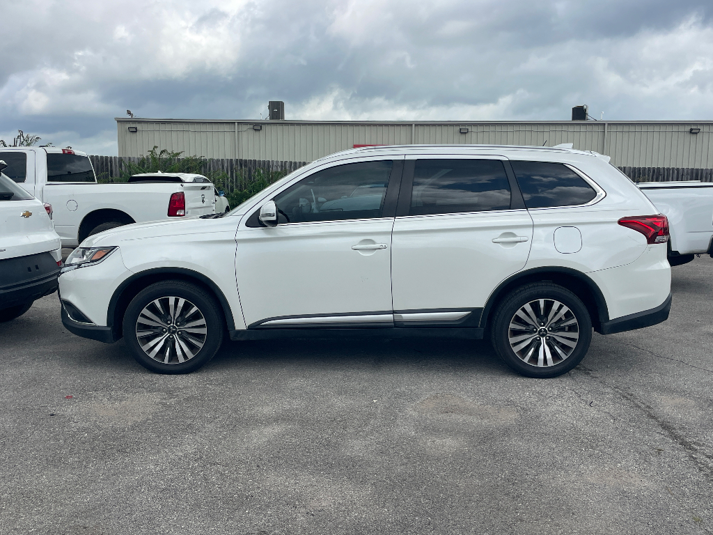 2020 Mitsubishi Outlander