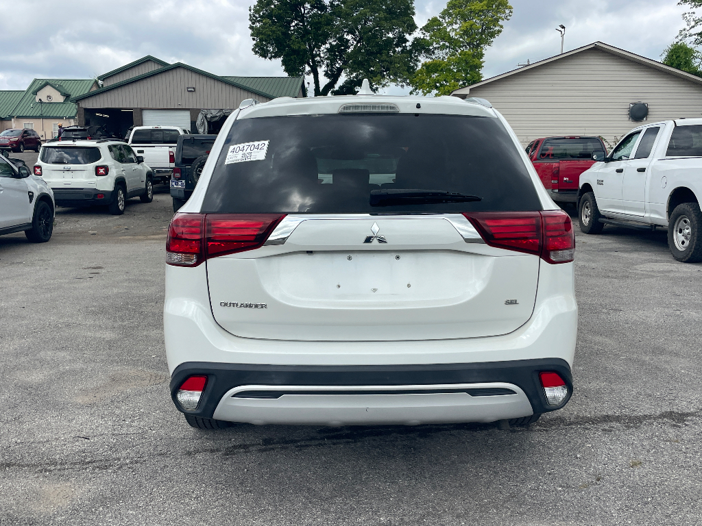 2020 Mitsubishi Outlander