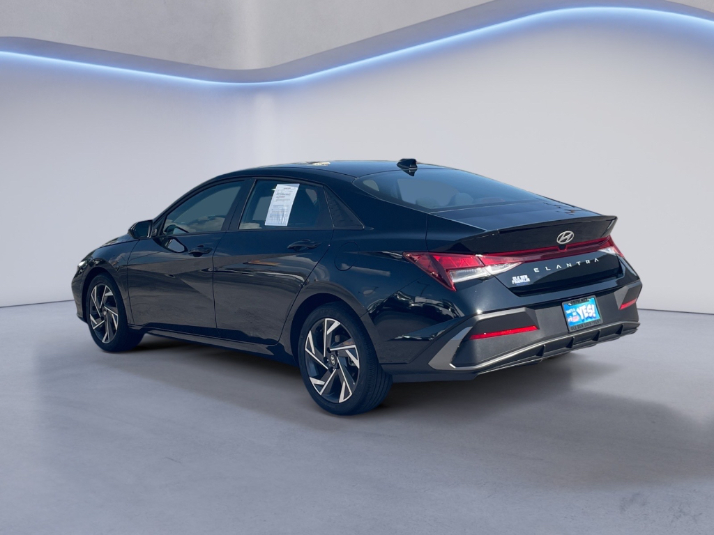 2025 Hyundai Elantra image 20