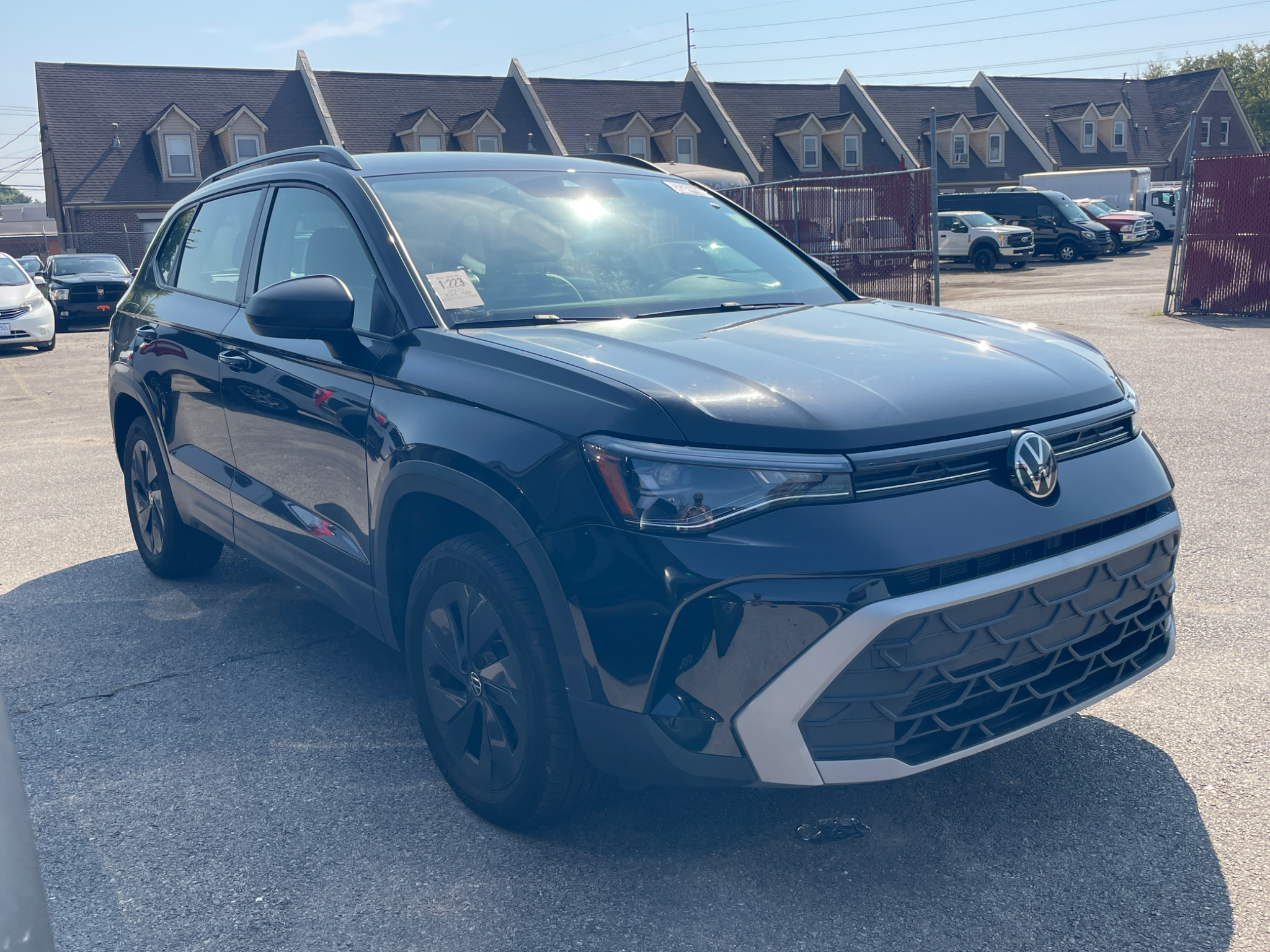 2025 Volkswagen Taos S