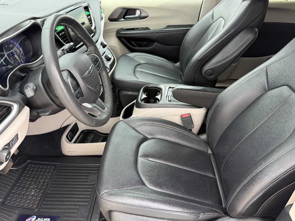 2024 Chrysler Pacifica