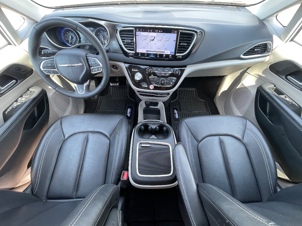 2024 Chrysler Pacifica