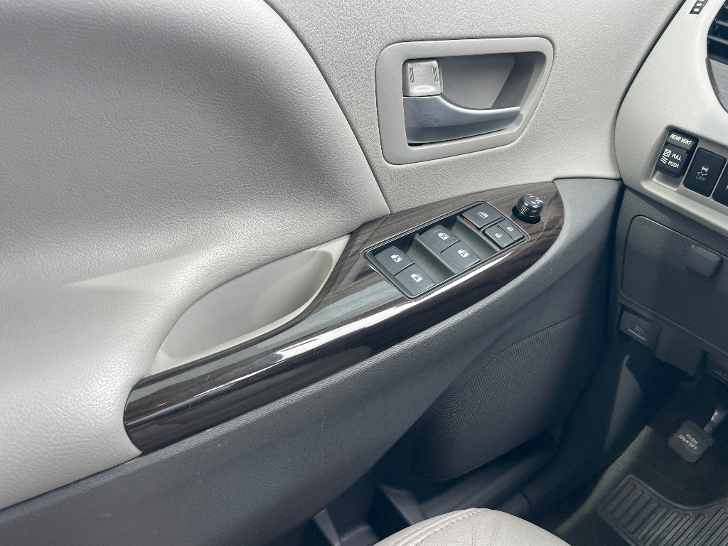 2020 Toyota Sienna