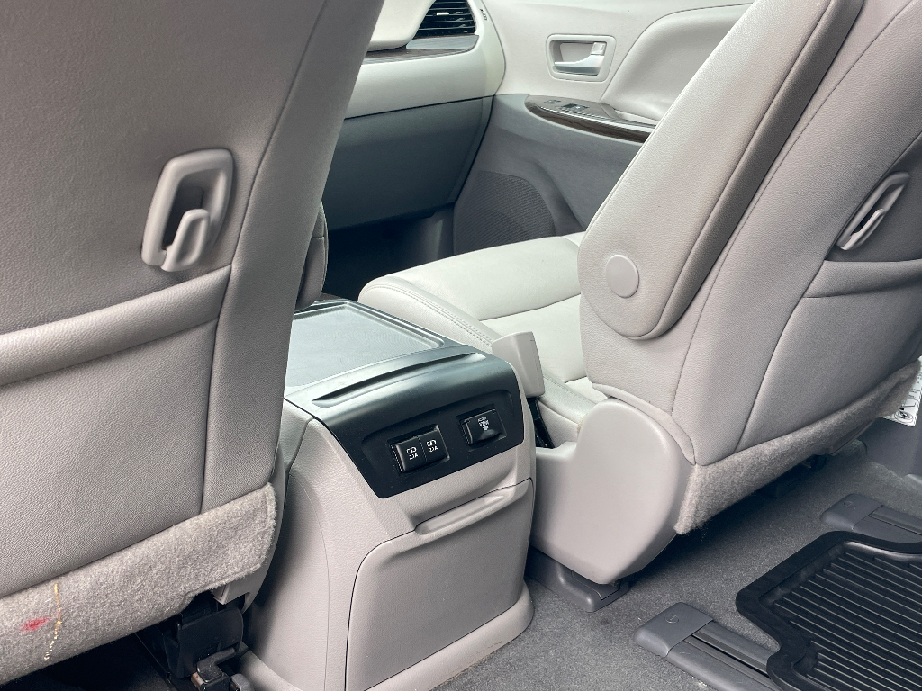 2020 Toyota Sienna