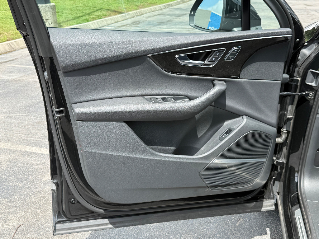 2022 Audi Q7