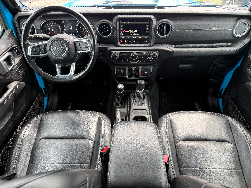 2021 Jeep Wrangler image 18