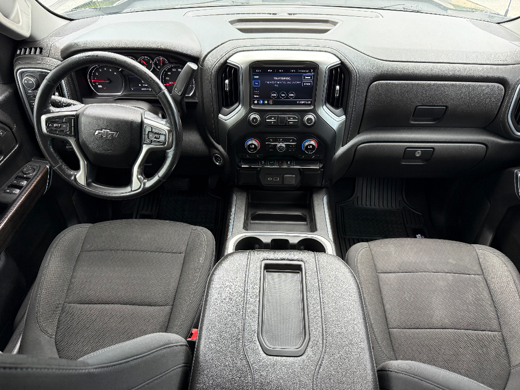 2021 Chevrolet Silverado image 19