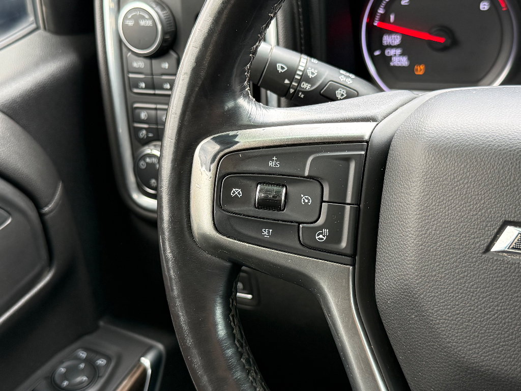 2021 Chevrolet Silverado image 25