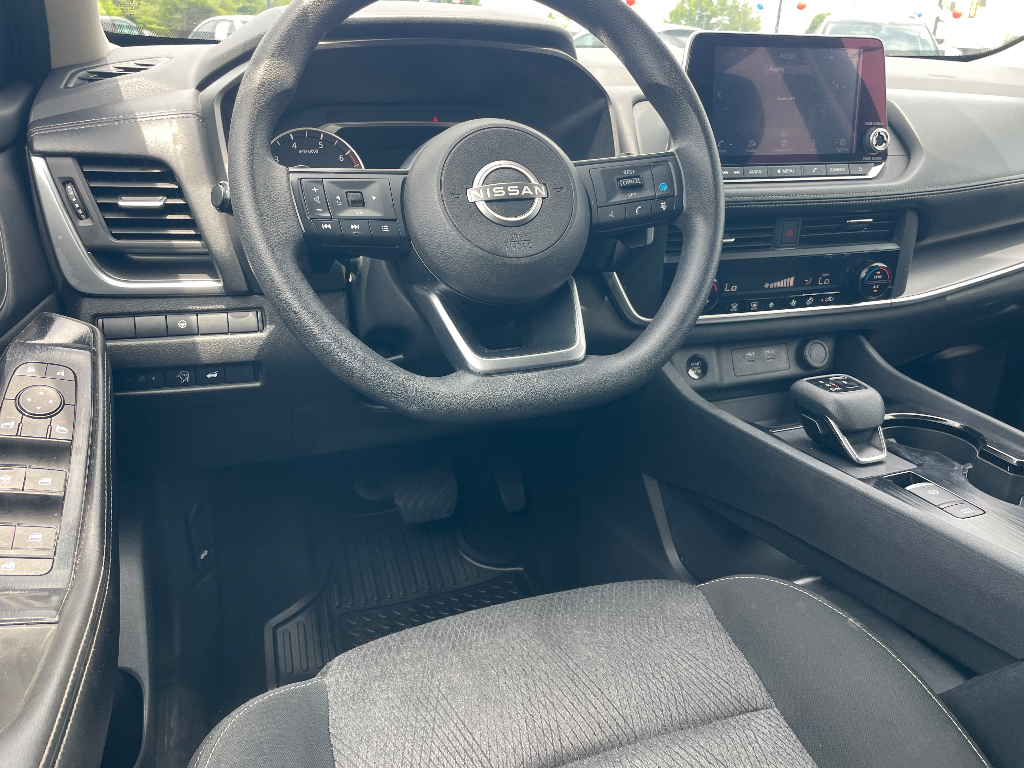2024 Nissan Rogue
