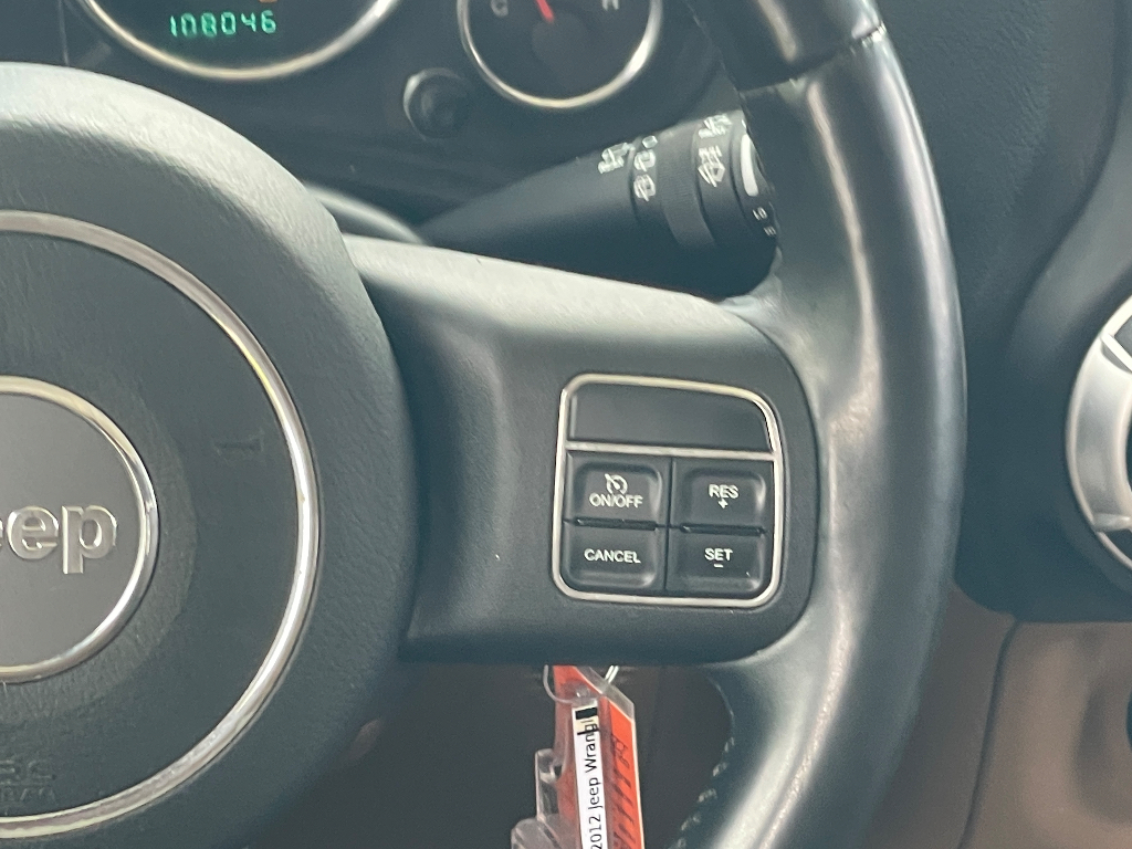 2012 Jeep Wrangler image 6