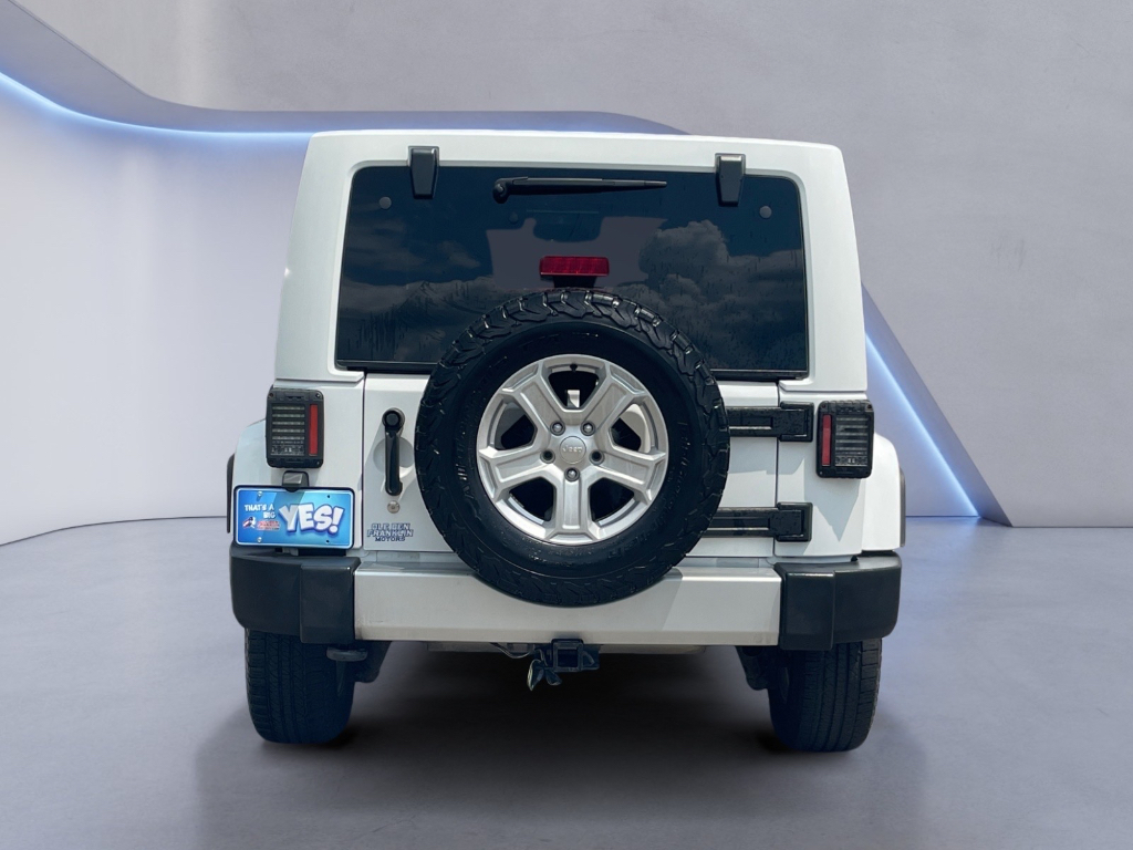 2012 Jeep Wrangler image 21