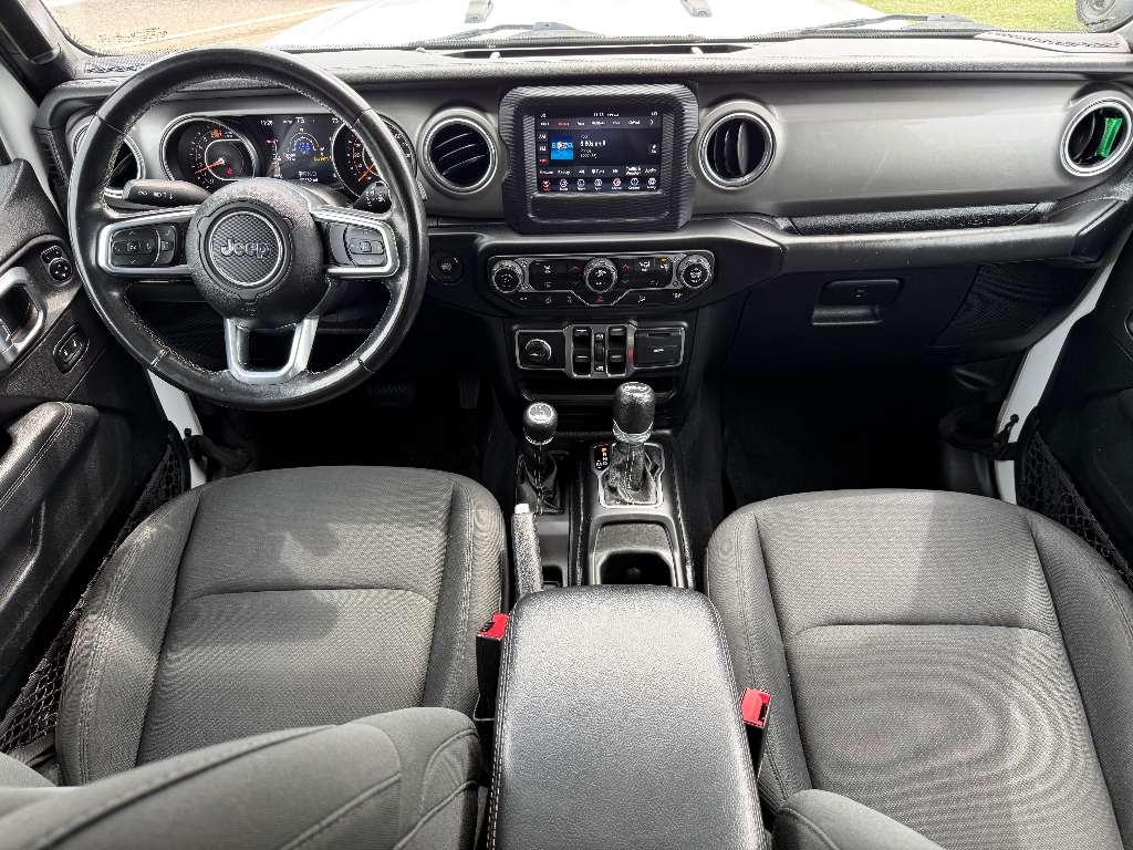 2020 Jeep Wrangler image 19