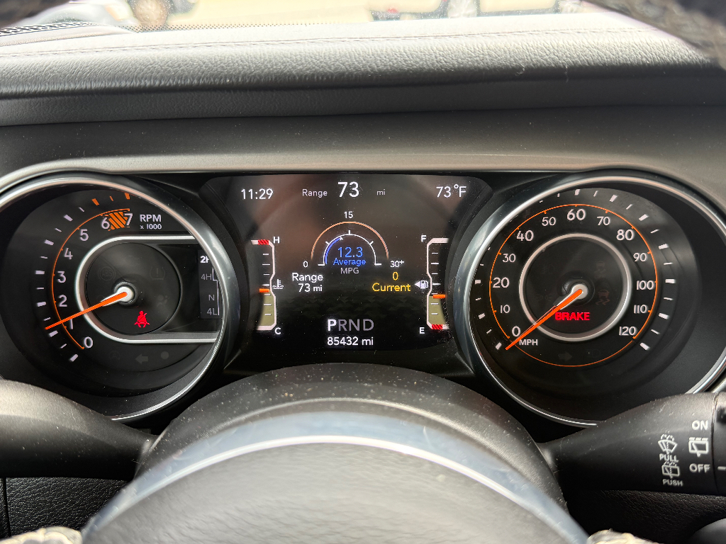 2020 Jeep Wrangler image 33