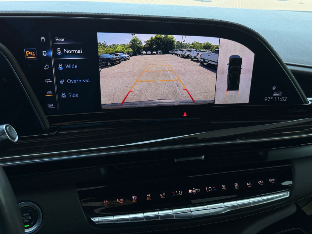2022 Cadillac Escalade image 27