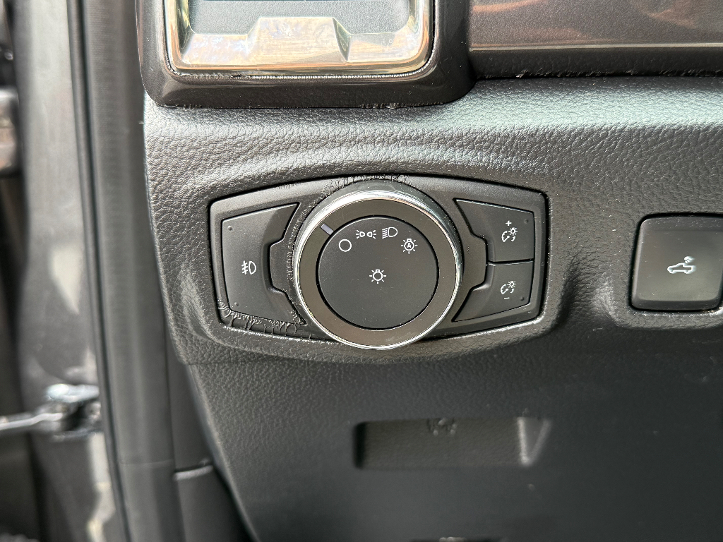 2020 Ford Ranger image 28