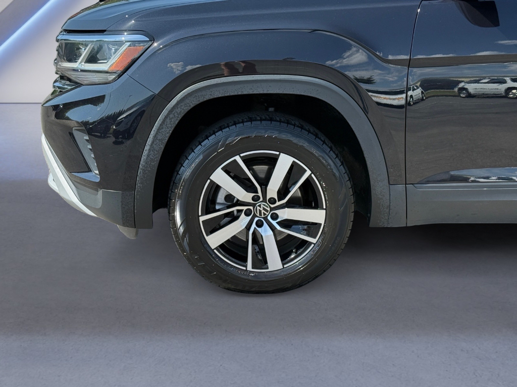 2023 Volkswagen Atlas image 9