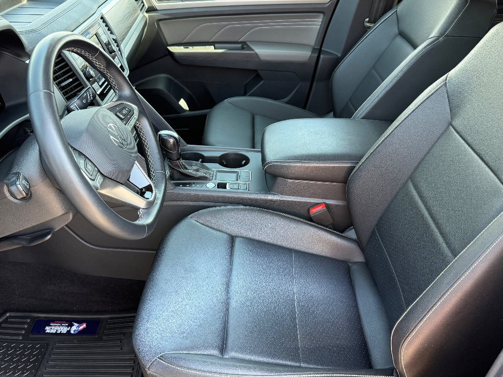2023 Volkswagen Atlas image 10