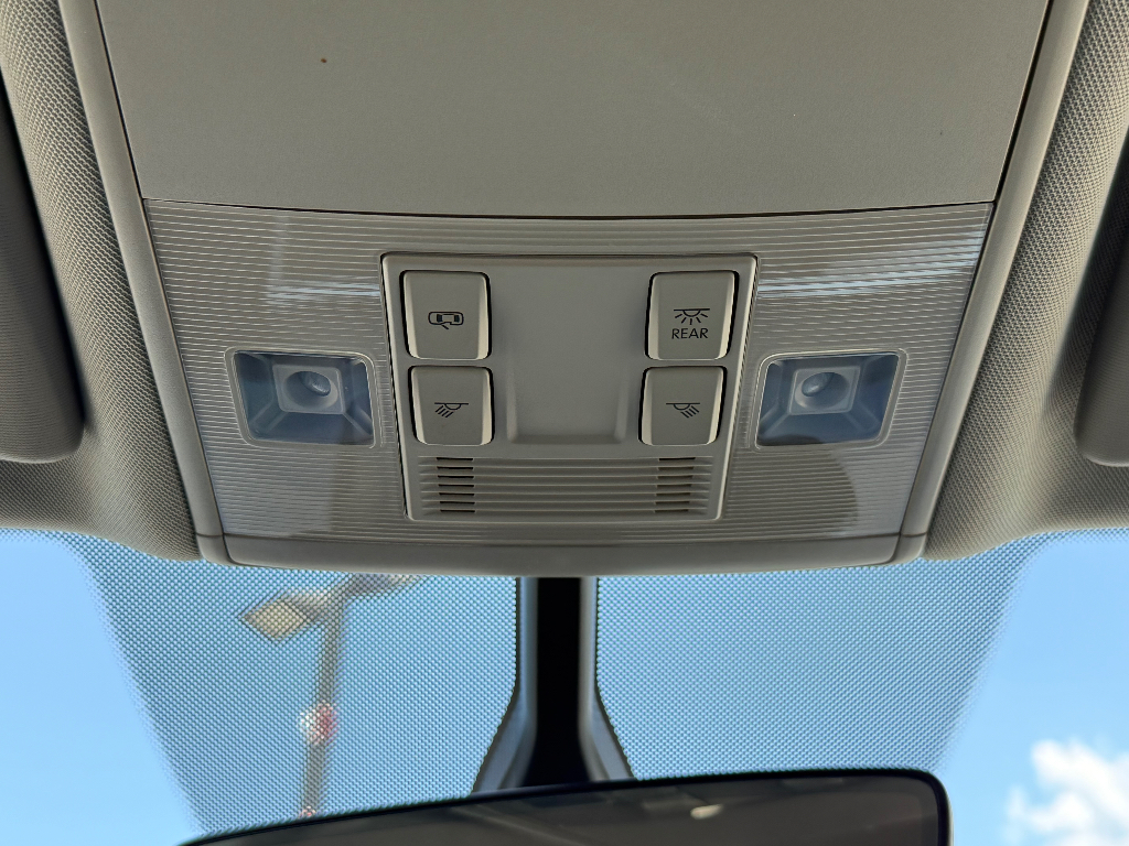 2023 Volkswagen Atlas image 26