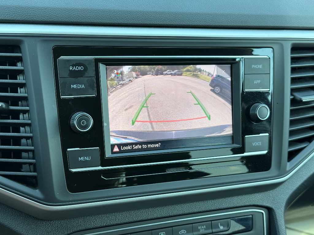 2023 Volkswagen Atlas image 30