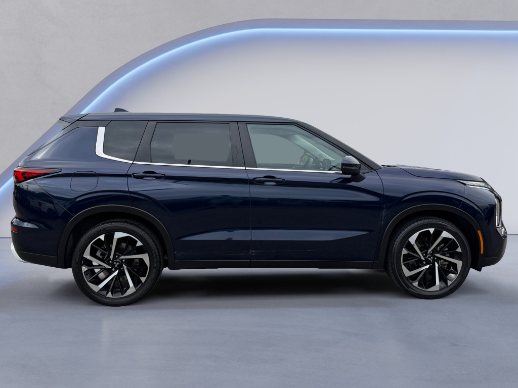 2023 Mitsubishi Outlander
