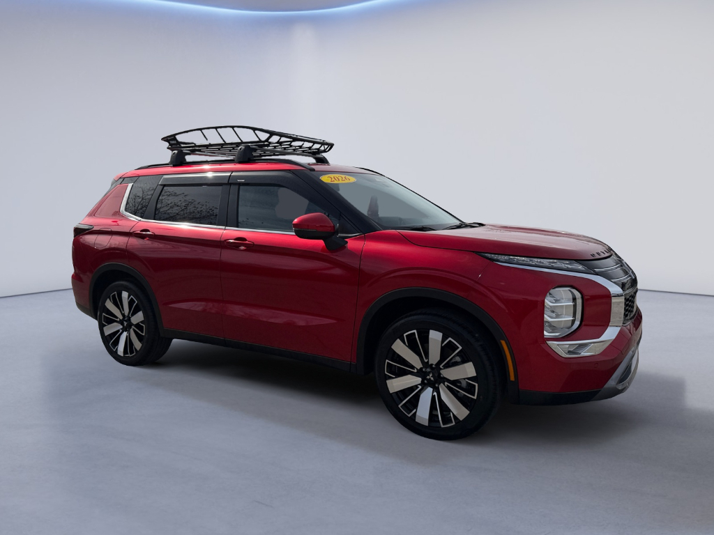 2026 Mitsubishi Outlander image 1