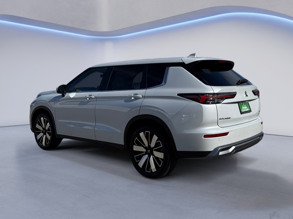 2026 Mitsubishi Outlander