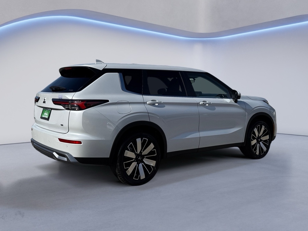 2026 Mitsubishi Outlander