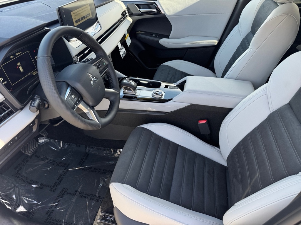 2026 Mitsubishi Outlander