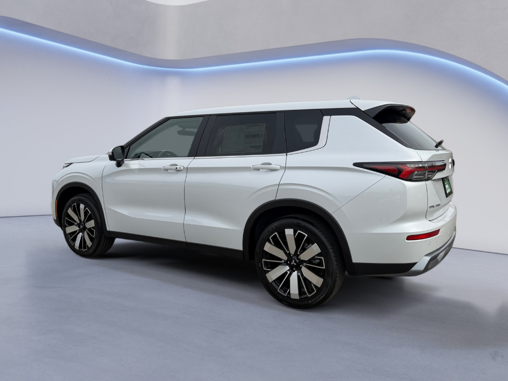 2026 Mitsubishi Outlander